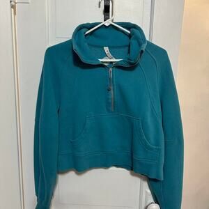 Lululemon teal scuba crew